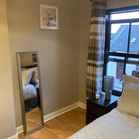 شقة Centre Eyre Square Duplex Townhouse176 غالواي