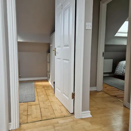 Centre Eyre Square Duplex Townhouse176 * Galway